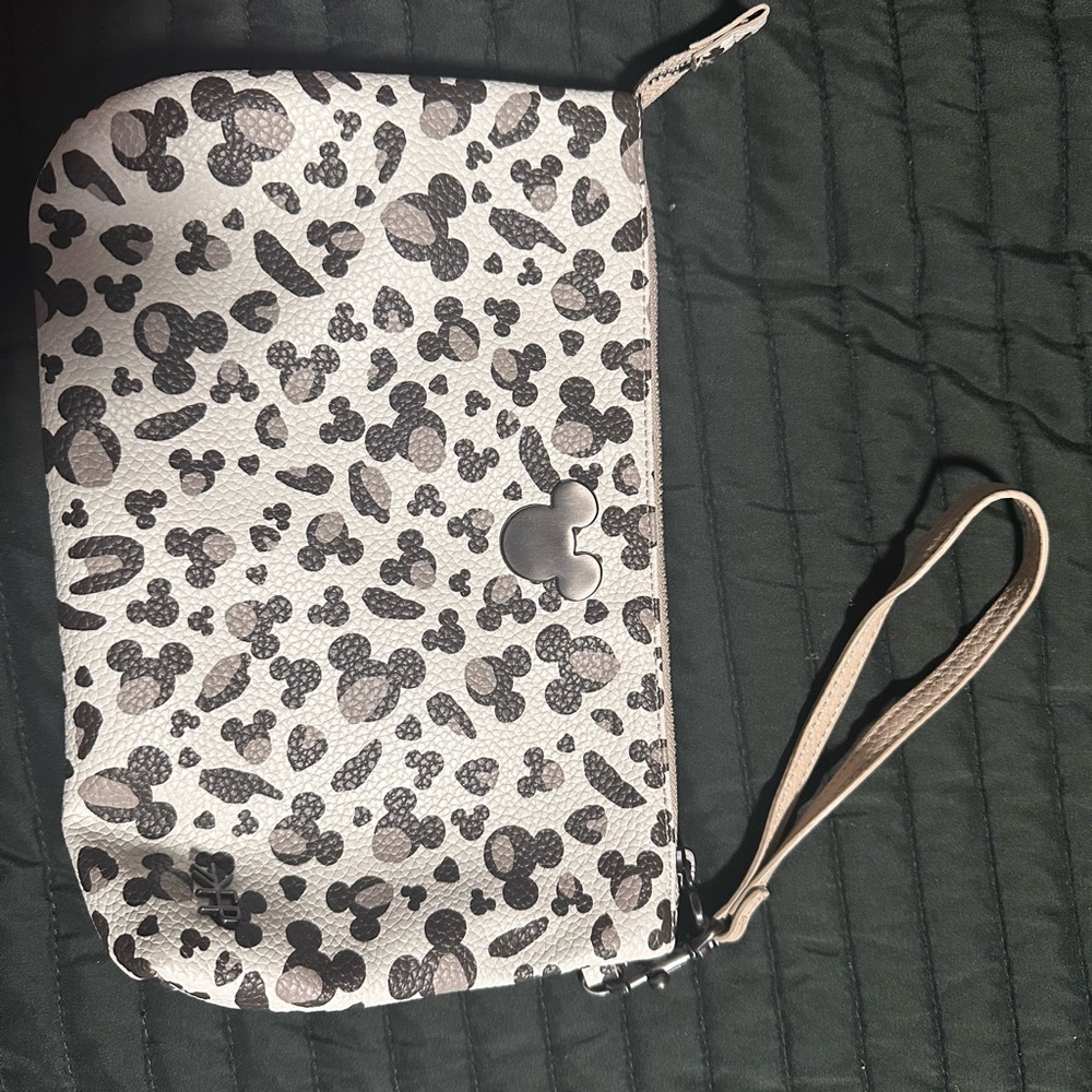 Mickey Leopard Classic Zip Pouch
